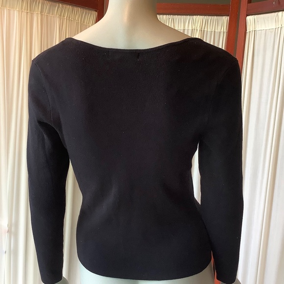 H&M Women’s Black Knit Top Sweetheart Neck Long Sleeves Size M - Picture 4 of 6